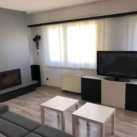 Hotel Maison Proche Du Centre Dans Quartier Residentiel 4*